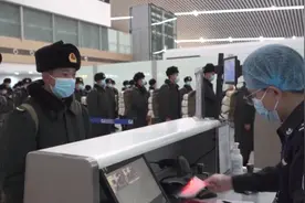 奔赴高原投身军旅 数千名新兵乘包机飞抵西藏图片