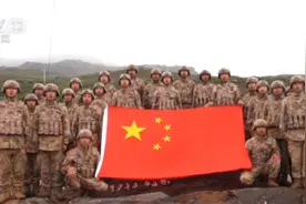 坚守战位！部队官兵祝福祖国繁荣昌盛 全国人民国泰民安图片