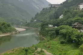 首届评酒，其实是八大名酒图片