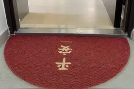 新房装修完工，全屋定制柜子实用大气，精装修效果朋友都说很好看图片