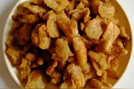 老母亲日常饮食记录之：熬猪油，两份猪油美食来分享图片
