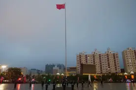 霍尔果斯市简介图片