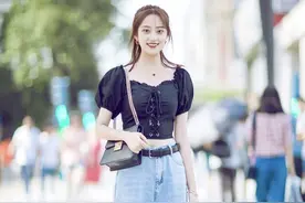 小脚裤让出C位，“少女裤”强势出道，甜美减龄，120斤姑娘都爱了图片