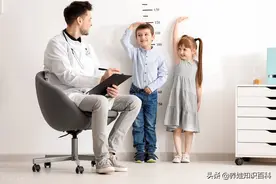4岁是孩子矮小的分水岭，5种干预方法，有效解决孩子的“矮半头”图片