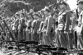 已退役但是在对越自卫反击战中重新服役的武器图片