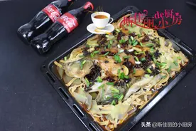 大厨教你家常烤鱼做法，香辣可口，鱼肉鲜嫩入味，好吃停不了筷子图片