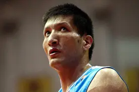 巴特尔第一次赴NBA试训的故事图片