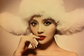 演员孙茜：出道17年，相亲嫁总裁8年生一子，43岁翻红，人生圆满图片