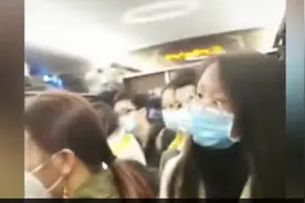 衡阳至深圳高铁一车次出现大量重复车票？客服：系加车导致已重新安排图片