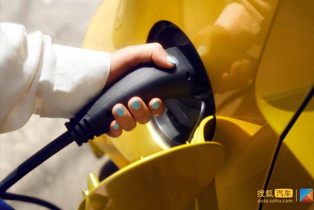 约18万元起 新款大众e-up!海外售价公布