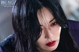 《顶楼》金素妍人气急升 40岁拍内衣广告晒身材图片