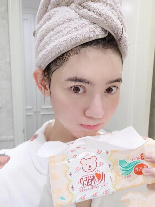 皂基和氨基酸洗面奶有何不同？大多数人不知道，怪不得长痘还过敏