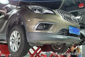 别克昂科威后桥出故障？看小伙这样修分分钟搞定图片