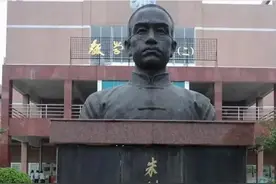朱元璋的第27代孙，曾抚养毛主席的3个小孩，两个女婿是中共高官图片