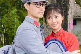 结婚三天丈夫就去参军，妻子在家苦等77年，却不知他已在22岁牺牲图片