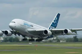 直击最大起飞重达560吨，可承载850名乘客，号称永不坠毁的飞机图片