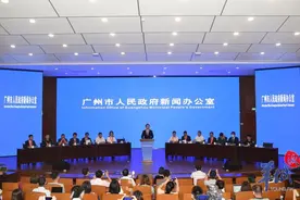 全国抗疫先进个人许可慰：带领“无敌中山医”支援武汉，度过了一段刻骨铭心的岁月图片
