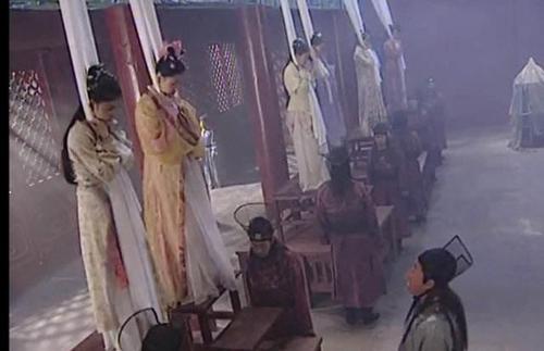 古代皇帝殡天，新皇帝如何处理后宫遗留的三千佳丽？方法多种多样