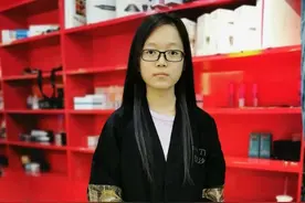 承德一中学生邢雨菡，高考成绩高居全省第一，荣耀的背后那些事儿图片