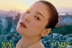 组图：宋慧乔登韩版VOGUE金九封面，都市女郎优雅浪漫图片