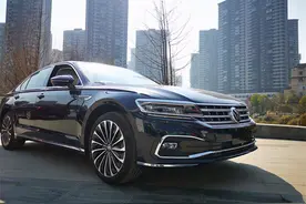 辉昂：我都跌到28万了，怎么还是卖不动呢？图片