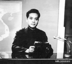 赵忠祥老师生平有哪些工作履历？他曾是中国第一代电视主持人