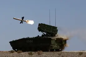 “破甲先锋”演练展开，红箭10精准出击，展现高原作战绝活图片