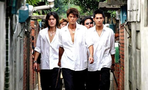 飞儿乐队主唱詹雯婷为什么换掉 飞儿乐队主唱詹雯婷什么时候换掉