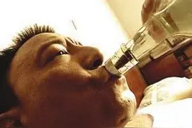 施工队里的大酒蒙子图片