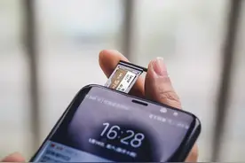 同样价位，6G+256G和8G+128G配置怎么选？听听维修老师傅的看法图片