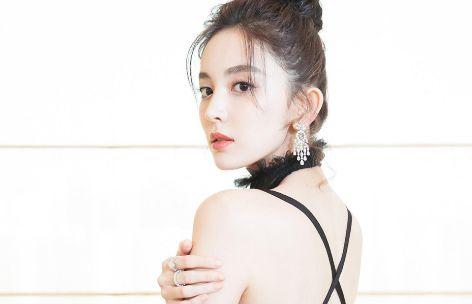 不是资源偏心慢待小花,而是唐人力不从心