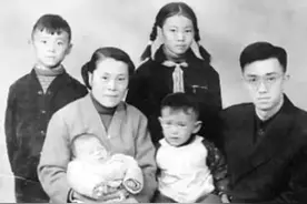 刘晓庆曾因捐款被骂，在追悼会上大喊“不要我就把钱撒在大厅里”图片