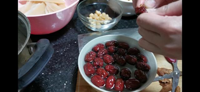 鱼翅花胶响螺汤怎么做 2026年花胶鱼翅响螺片正确做法视频