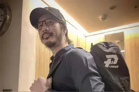 44岁王力宏近照曝光模样大变！面色苍白满脸胡须 粉丝都吓坏了图片