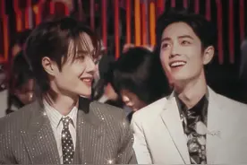 王一博和肖战，顶流之间的友谊，你羡慕吗？图片