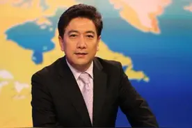 抛弃瘫痪妻子，养智残哥哥16年，央视主持水均益不为人知的一面图片