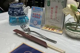记者调查：公筷公勺倡议“满月”，上海适应“舌尖上的新风尚”了吗？图片