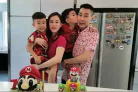 李宗伟夫妇为儿子庆生，无冕之王自曝已痊愈，为抗癌已花费千万元图片