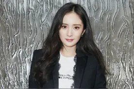 杨幂吐槽德云社票价太昂贵，三张票2万元！烧饼：再贵也一秒没图片