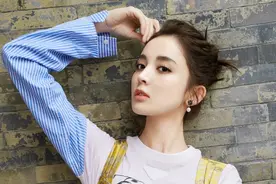 向往时尚｜古力娜扎杂志写真，世间无限丹青手，一片伤心画不成。图片