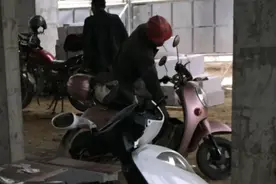 包工头请农民工吃饭，都吃了些什么，大伙说这样的老板值得跟随图片