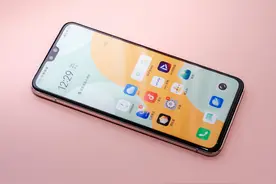 情人节送女朋友什么？超美纤薄轻巧vivo S10 Pro拍照手机看过来图片