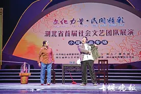 4年创作17部文艺作品 73岁老党员是郧剧界“拼命三郎”图片