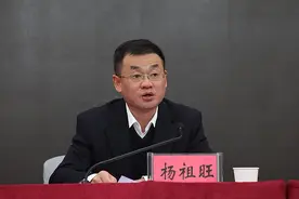湖北又换下一名卫健委主任图片