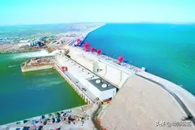 中国切断河流修建最长大坝，帮助非洲脱贫致富，让外国人佩服不已图片