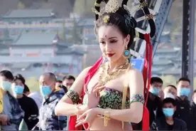 西安“不倒翁”走红，“飞天舞者”来兰，你觉得能火吗？图片