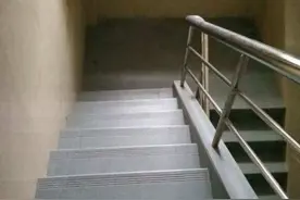 装修多余瓷砖别扔，如此利用这样铺变废为宝，档次瞬间提升图片