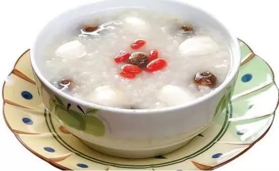 鎵嬭剼鍐板噳銆佽儍瀵掕吂鐥涖€侀槼铏氫笉瀛曪紝琛ヨ櫄澹槼鈥斾腑鍖诲啲瀛ｅ吇鐢熻瘽缇婅倝