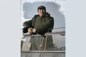 毛主席为啥说敌人使我们强大？图片