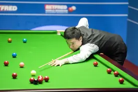 最新世界排名：4大黑马飙升 丁俊晖下滑一位 奥沙利文坐五望三图片